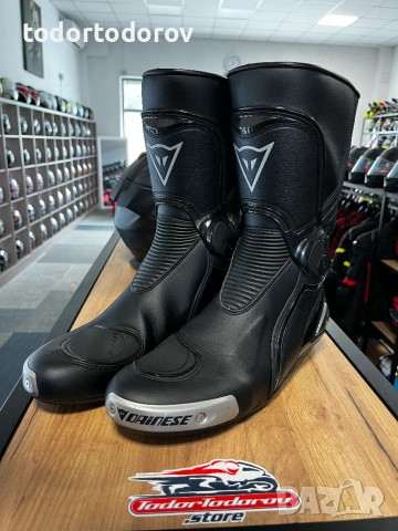 Mото ботуши DAINESE TORQUE D1 OUT 46,всички протектори,подвижна става 252.30 лв. / 129 €