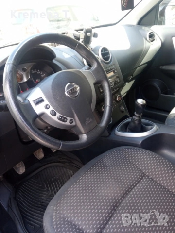 Nisan Qashqai , снимка 4 - Автомобили и джипове - 54703606