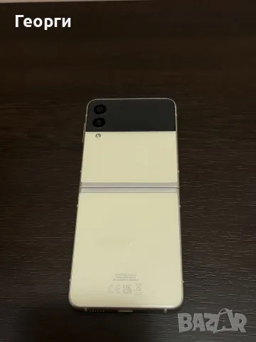 Samsung Galaxy Z Flip3 5G 256GB, снимка 5 - Samsung - 55496220