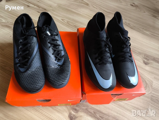 Два модела футболни обувки NIKE