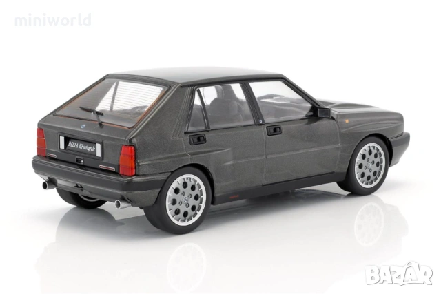 LANCIA DELTA HF INTEGRALE 16V 1989 - мащаб 1:18 на Triple9 нов в кутия, снимка 2 - Колекции - 54708849
