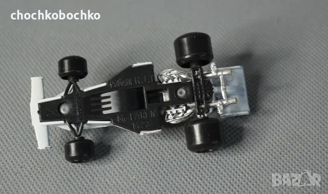 POLISTIL ITALY Mc LAREN Метална играчка модел кола количка F1, снимка 4 - Колекции - 55319849