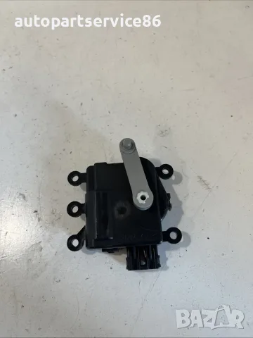 Мотор за отоплителна клапа за Mazda 3 2.2D (2015) 5422C OEM, снимка 2 - Части - 55569925