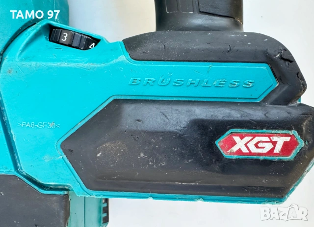 Makita HR004G - Мощен безчетков перфоратор 40V 2.8J, снимка 3 - Перфоратори - 54562988