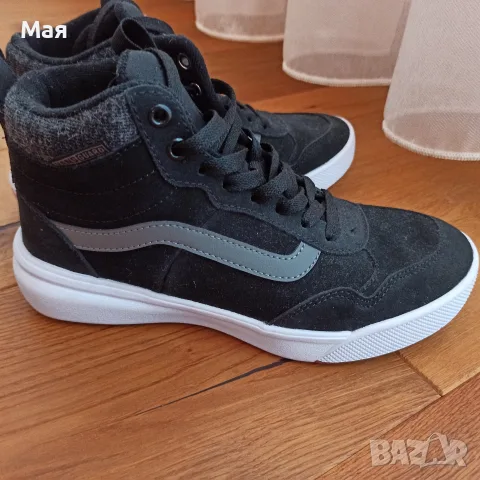 Дамски боти 'Vans', снимка 4 - Дамски боти - 55436752