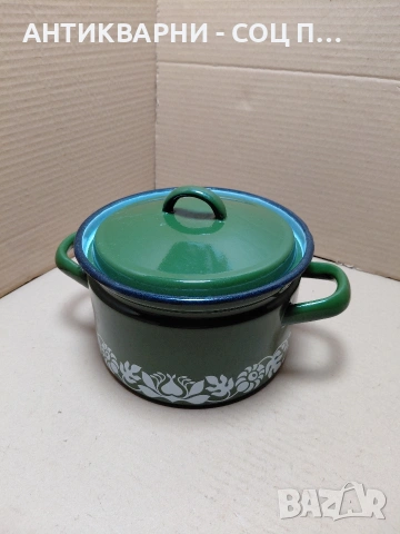 Соц Стара Малка Масивна Емалйрана Тенджера 2.5лт. НОМЕР 947.