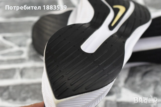 маратонки Nike 45 номер, снимка 6 - Спортни обувки - 54462624