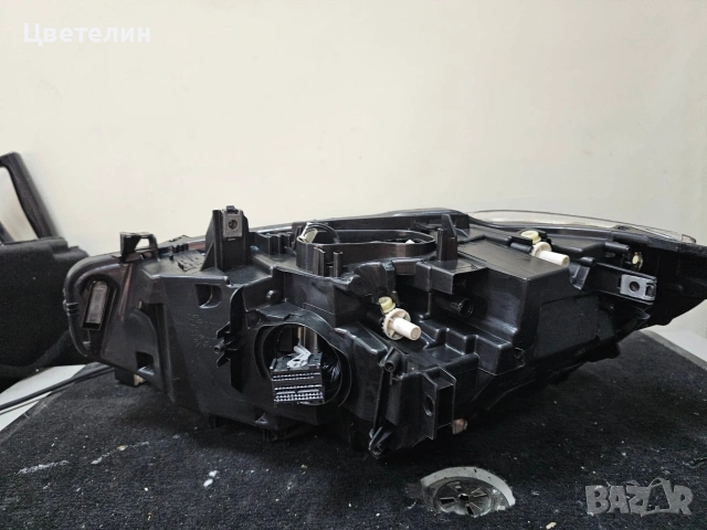 Десен фар BMW 4 M4 F82 desen far бмв м4 ф82, снимка 6 - Части - 54561594
