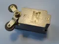 краен изключвател ВП16Г23А251-55У2.3 16A 660V рамо с 2-ролки Limit Switch, снимка 7
