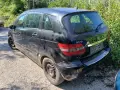 Mercedes B170, 1.7, автомат, 2006 г на части, снимка 5