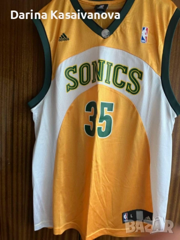 Продавам нови дрехи