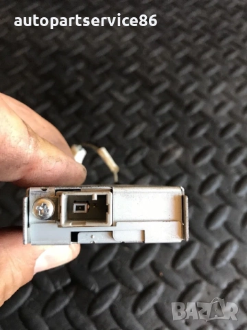 Антена усилвател за Subaru Legacy 2.0D (2003–2009) EF1203IC 0491638, снимка 2 - Части - 54226567