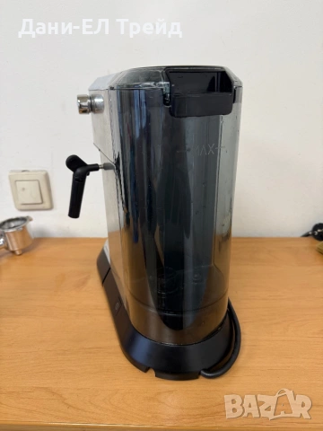 Кафемашина Delonghi Dedica EC685.M, снимка 5 - Кафемашини - 54087573