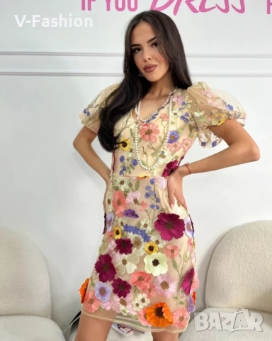 Рокля с тюл