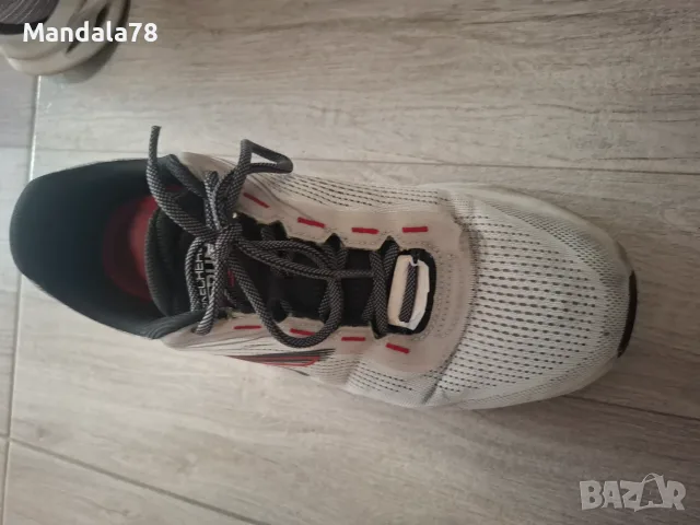 Продавам носен Skechers., снимка 2 - Маратонки - 55694246
