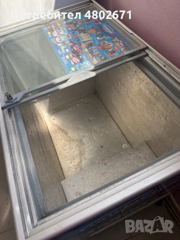 Фризер за сладолед, снимка 2 - Хладилни витрини и фризери - 54254638