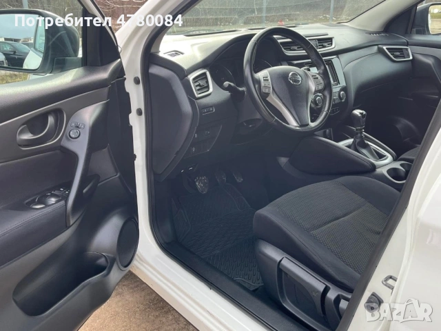 Nissan Qashqai 1.5 DCI - NAVI, снимка 5 - Автомобили и джипове - 54004376
