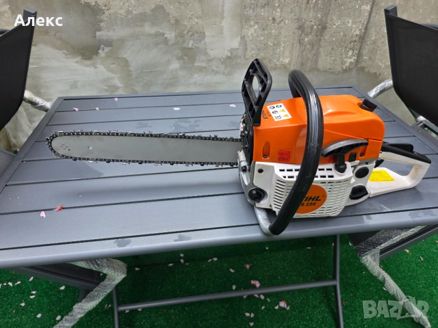 резачка STIHL MS 250 – Мощна и надеждна (Отлично състояние), снимка 2 - Други инструменти - 54396889
