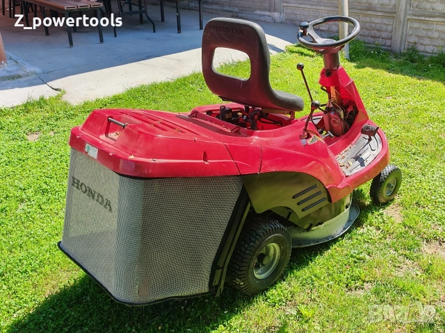 Тракторна косачка Honda HF1211 H (Hydrostatic) - ТОП състояние, супер мощна и лесна за каране, снимка 3 - Градинска техника - 54676115