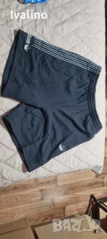 къси панталони Adidas  Нов