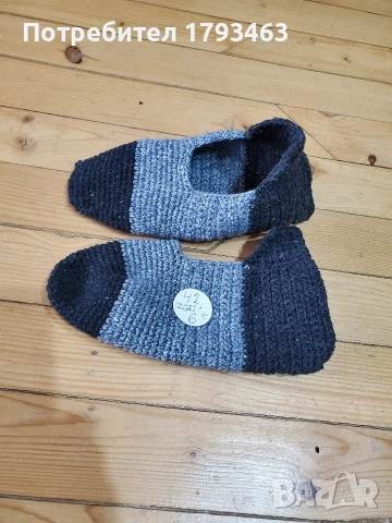 Ръчно плетени мъжки чорапи размер 42, снимка 6 - Мъжки чорапи - 51152575