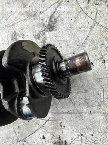 Колянов вал за Chevrolet Captiva Z20S1 2.0 VCDI 110Kw (2010), снимка 2 - Части - 54645344