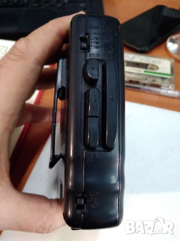 Уокмен с радио Panasonic RQ-V61 , снимка 3 - Радиокасетофони, транзистори - 54251735