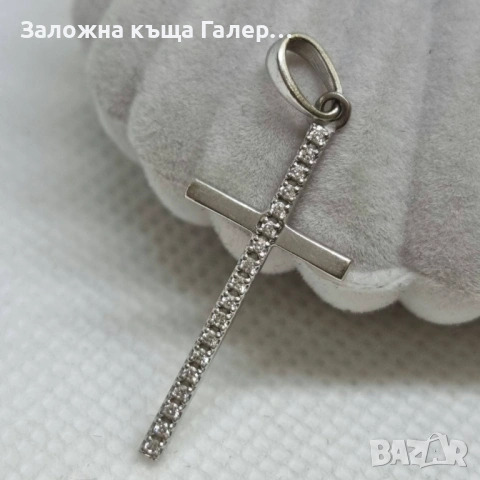 Стилен златен кръст с фианити от бяло злато 585 – изискан и блестящ аксесоар!, снимка 2 - Колиета, медальони, синджири - 54216123