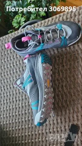 Туристически обувки Merrell, снимка 8 - Маратонки - 55687712