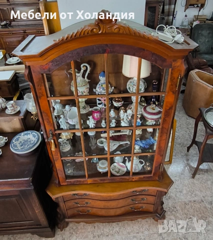 Барокова витрина с чекмеджета, снимка 10 - Шкафове - 54133661