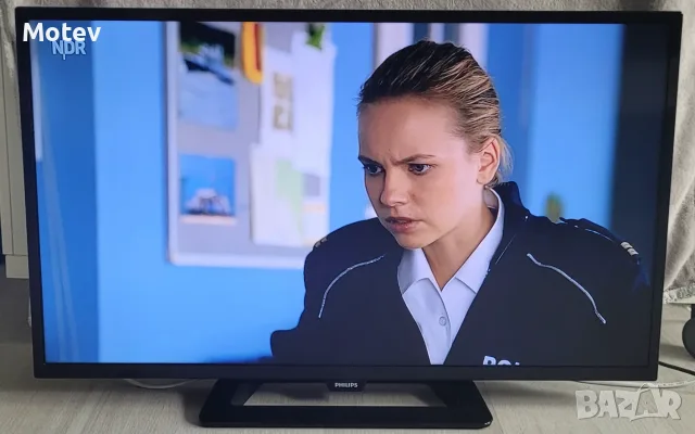 32" LED телевизор Philips, снимка 3 - Телевизори - 55579675