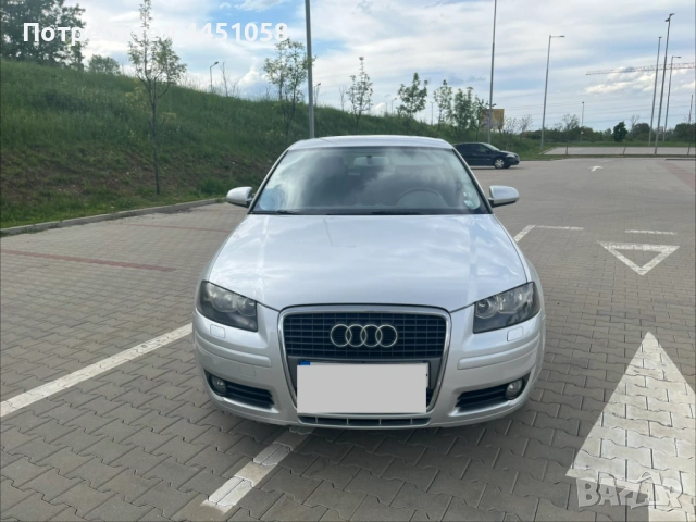 Продавам запазен Audi A3, 3-врати, 1. 6 бензин, 102 к. с., ръчни скорости 