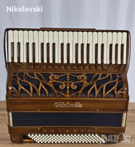 Висок клас акордеон Fisitalia НОВ, снимка 4 - Акордеони - 55085237