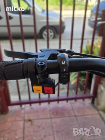 Електрическа тротинетка KUGOO G2 PRO, снимка 2 - Скейтборд, ховърборд, уейвборд - 54956009