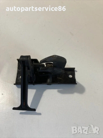 Дръжка за отваряне на предния капак отпред за Mercedes W220 S500 (2003)