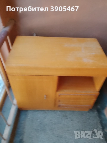 Здраво дървено шкафче, снимка 4 - Шкафове - 55241373