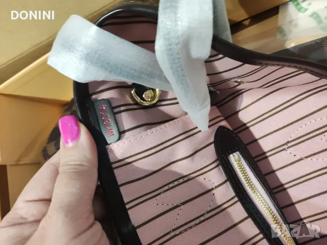 Дамска чанта Louis Vuitton Neverfull, кожа, снимка 6 - Чанти - 55464973
