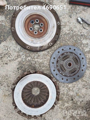 Твърд маховик 228мм vw 1.9тди, снимка 3 - Части - 54090498