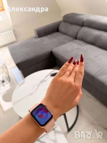 Apple Watch SE (1-во поколение) – 40 мм, снимка 5 - Смарт часовници - 55362350