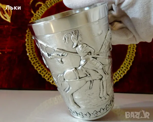 Калаена чаша,халба Рицар,Замък,хералдика, снимка 2 - Антикварни и старинни предмети - 55448659
