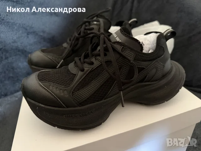 Miss Sixty сникърси 