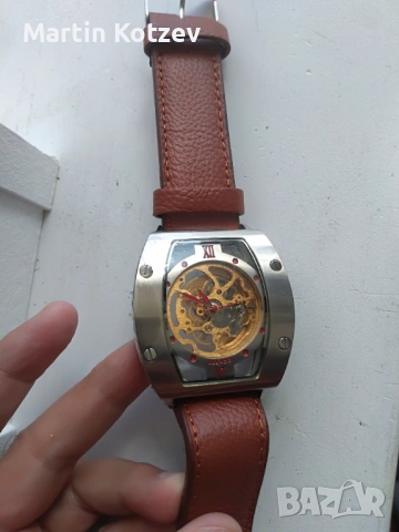 Огромен Lukado automatic sceleton 
