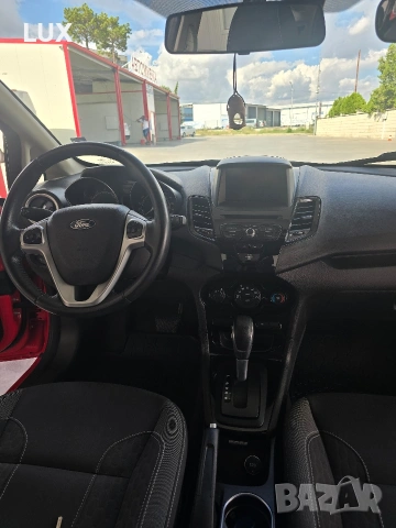 Ford Fiesta 1.6 SE, снимка 11 - Автомобили и джипове - 55285555
