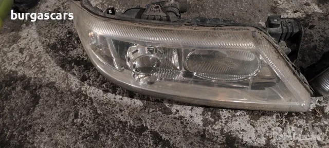 Фар ляв десен Renault Laguna II 1.8-115к.с. Бензин, снимка 3 - Части - 55299271