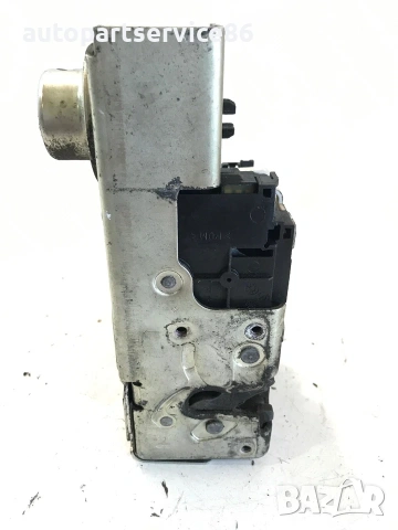 Заключващ механизъм на предна дясна врата за Ford Transit Mk6 / Mk7 (YC1A-V21812-Bm)