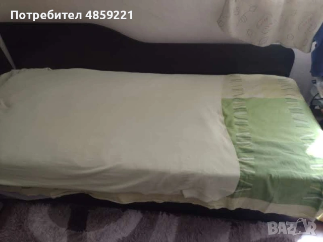 Единично легло Сити 2004 венге, с еднолицев матрак 82/190 като нови