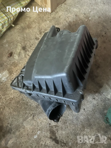 Оригинална кутия за въздушен филтър Renault 1.8 16V (1993)