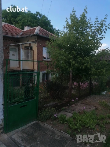 продавам две къщи в с.Балювица, снимка 7 - Къщи - 55078249