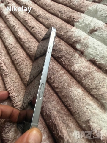 iPhone 16 pro max за части , снимка 2 - Резервни части за телефони - 55080495