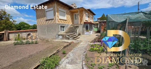 Двуетажна къща в село Зетьово, общ. Чирпан, снимка 2 - Къщи - 55021706